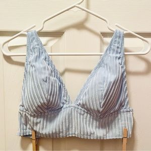Light Blue Victoria’s Secret PINK Velvet Bralette XL